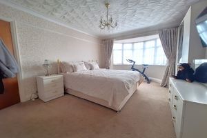 Bedroom- click for photo gallery